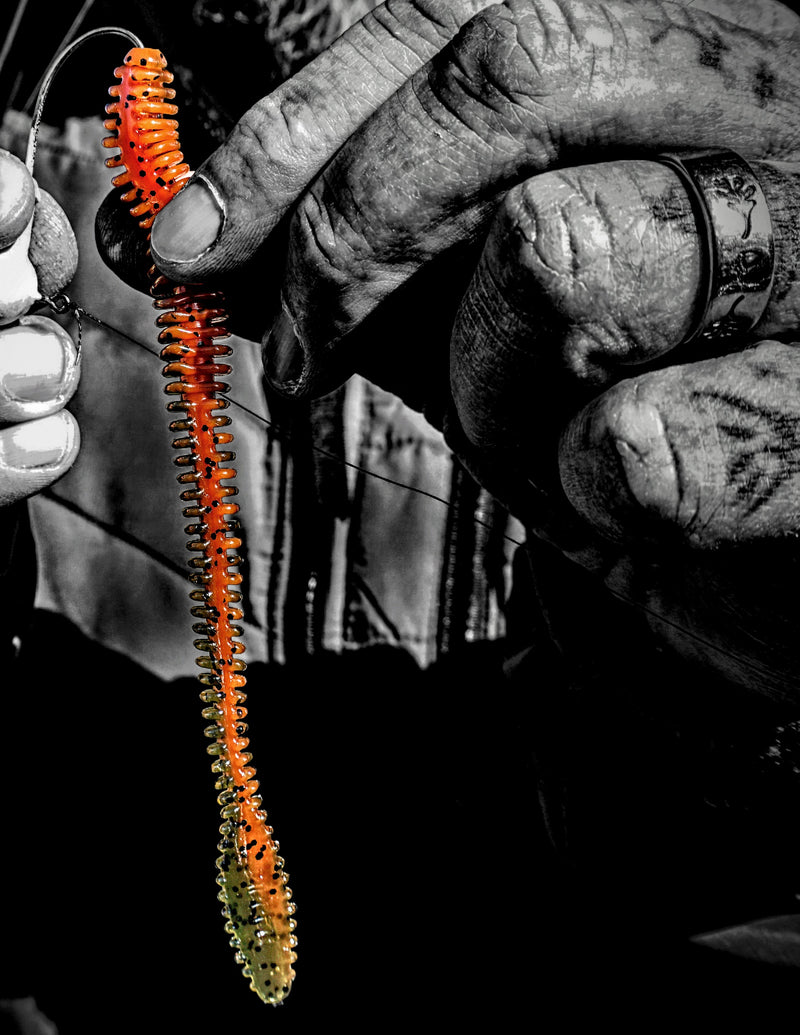 Load image into Gallery viewer, Zipper 6" Shakin' Worm
