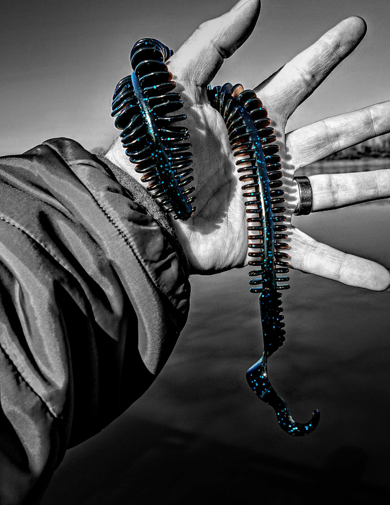 Load image into Gallery viewer, Zip-Zilla 13"
